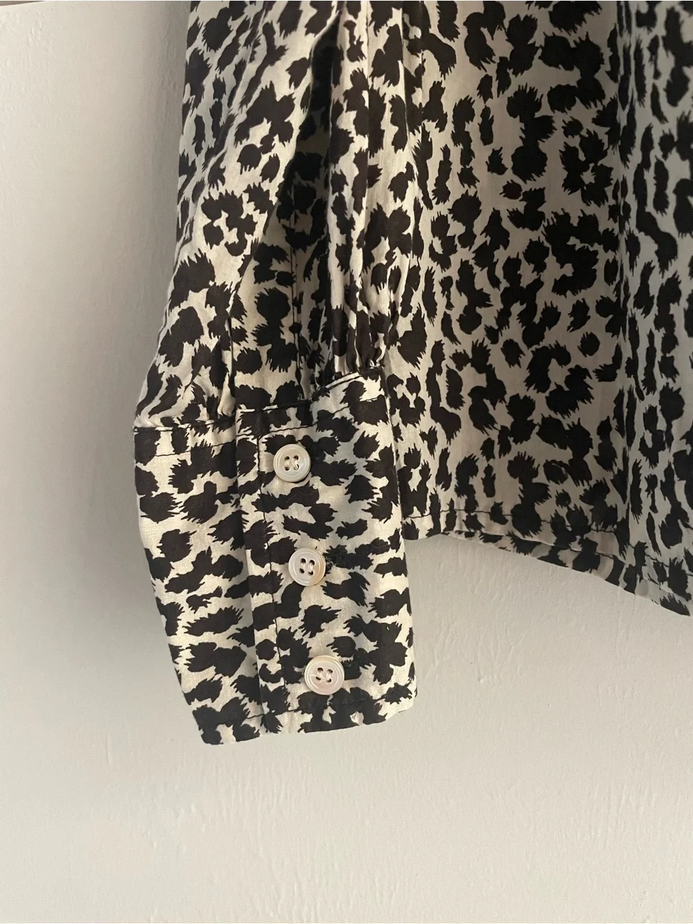 J CREW Animal Print Long Sleeve Blouse - Size 4